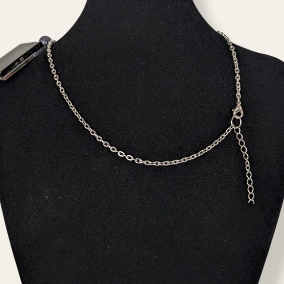 (2/$20) Colourful Pendant Necklace - Picture 5 of 6